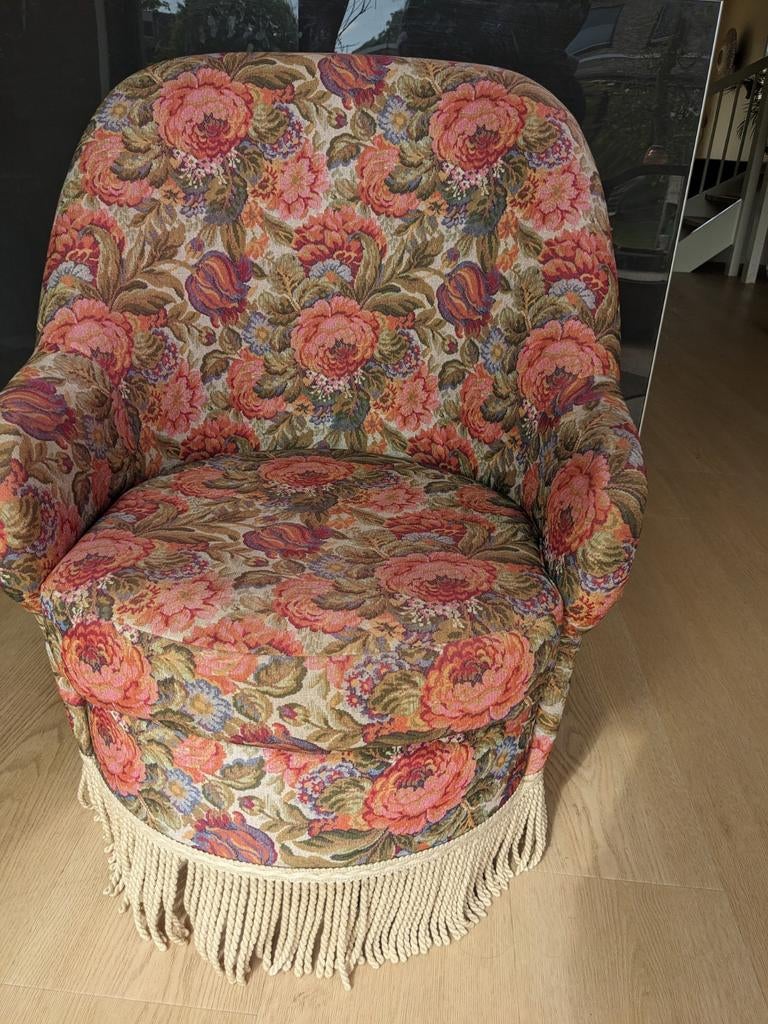 Vintage boudoir stoeltje fauteuil bloemenprint  franjes, Antiek en Kunst, Ophalen of Verzenden