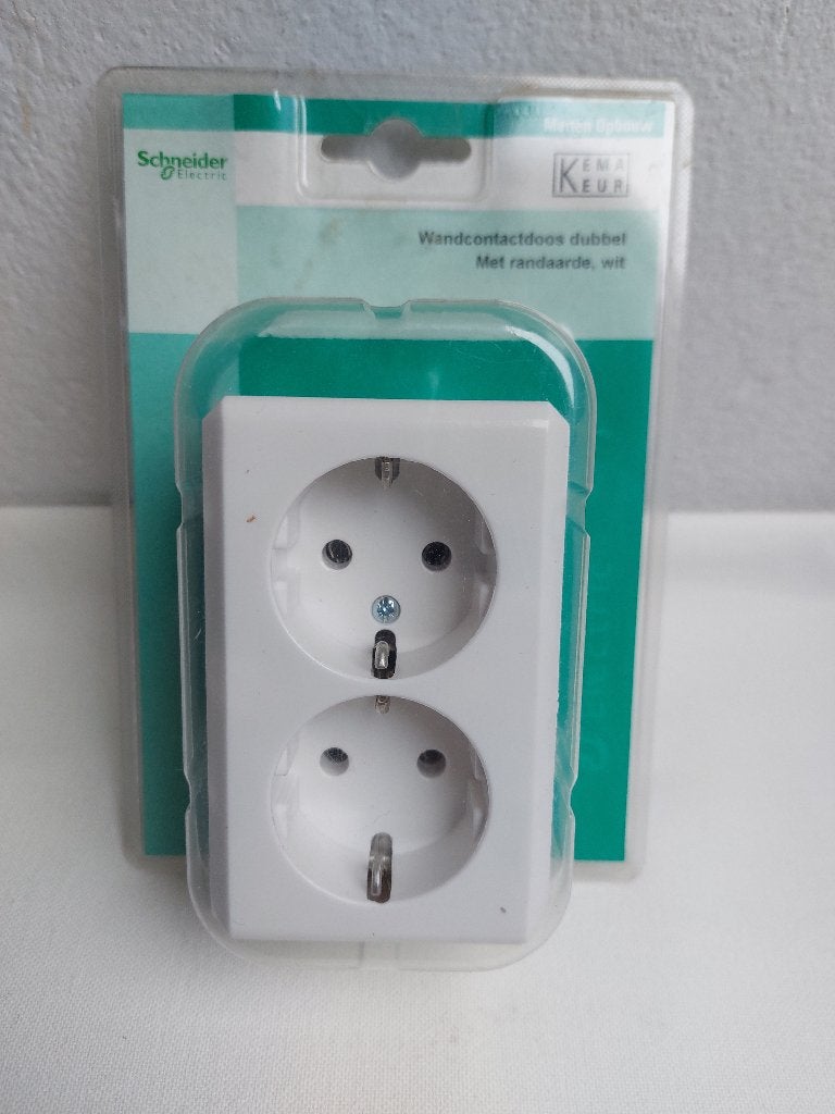 Elektra, adapters, stopcontact, schakelaars, etc, Doe-het-zelf en Verbouw, Elektra en Kabels, Ophalen, Zo goed als nieuw, Overige typen
