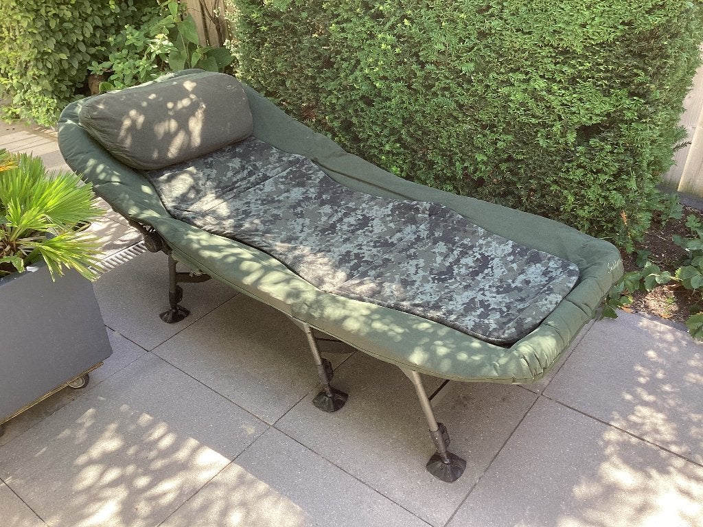 Nash indulgence 4 leg stretcher, Watersport en Boten, Hengelsport | Karpervissen, Ophalen, Gebruikt, Overige typen