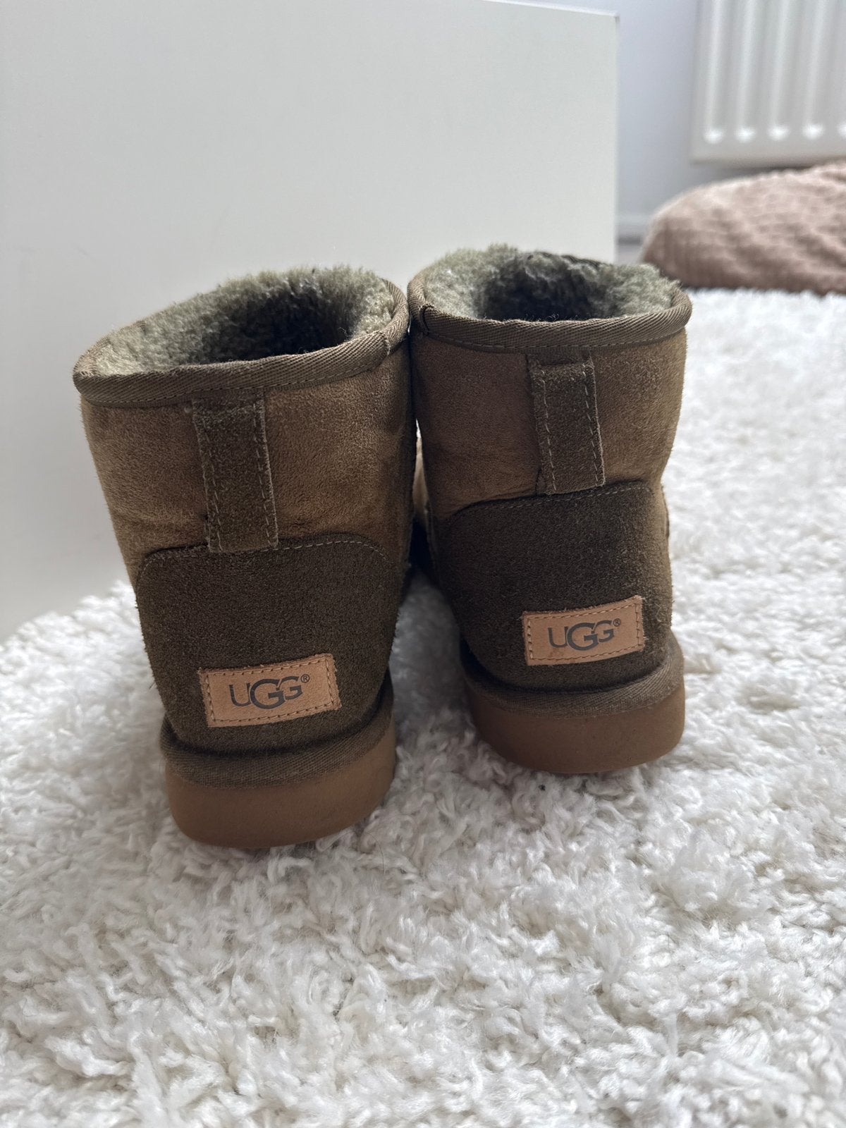 UGG Laarzen, Ophalen of Verzenden, Zo goed als nieuw, Bruin, Lage of Enkellaarzen