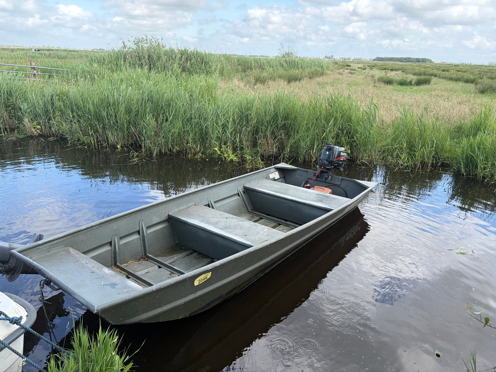 Alumacraft visboot 3,2 meter, Suzuki 6 pk 4 takt uit 2013, Watersport en Boten, Motorboten en Motorjachten, Gebruikt, Aluminium