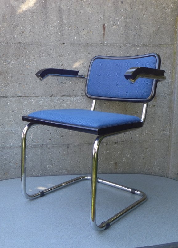 Moderne Italiaanse Designstoelen (Replica's)., Ophalen, Gebruikt, Blauw, Vier
