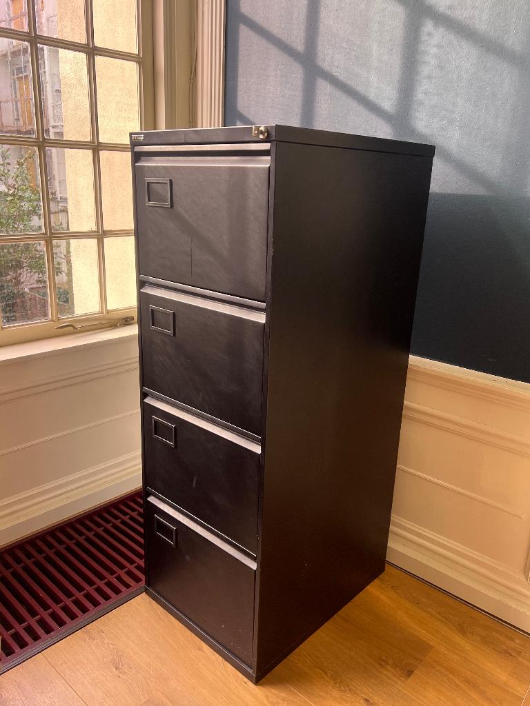 Archiefkast met slot (merk Triumph), Ophalen, Minder dan 50 cm, Gebruikt, 100 tot 150 cm