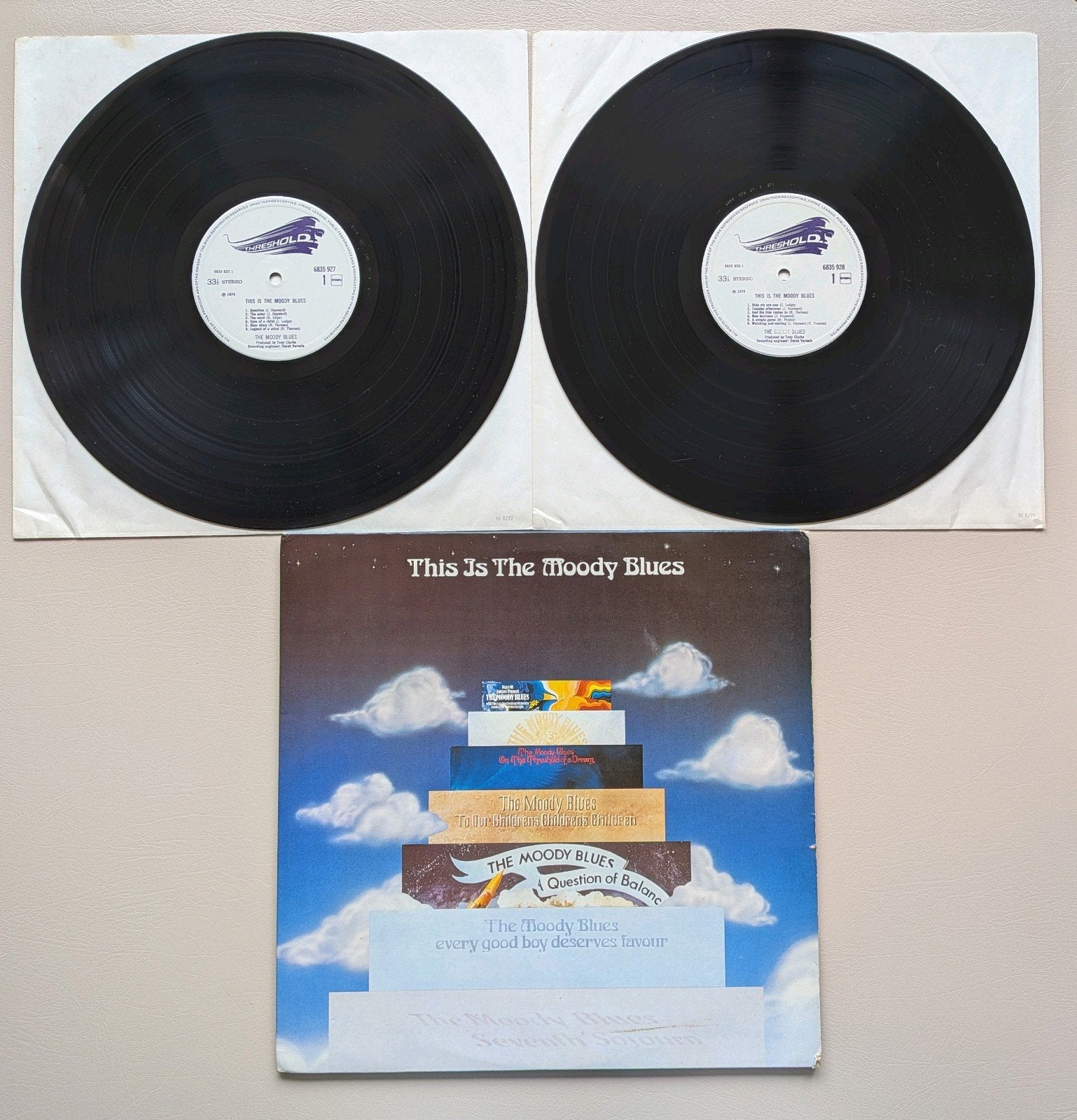 The Moody Blues - This Is The Moody Blues (Dubbel-LP), Gebruikt, Verzenden, Complilatie, 12 inch