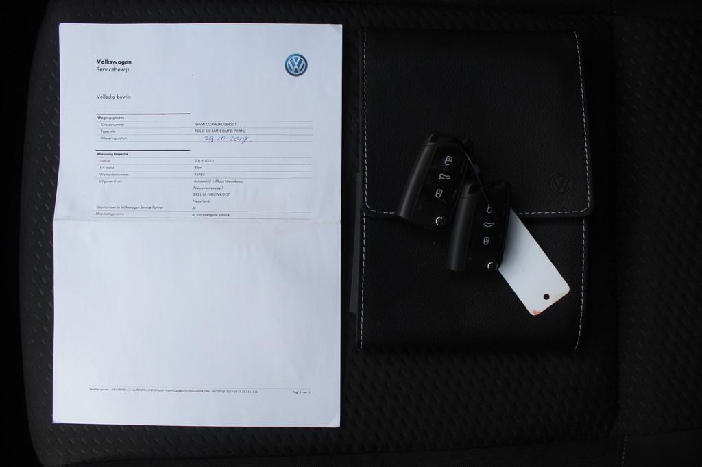 Volkswagen Polo 1.0 TSI Comfortline Orig NL/Navigatie/Apple, Auto's, Volkswagen, Voorwielaandrijving, 12 maanden, Stof, 1045 kg