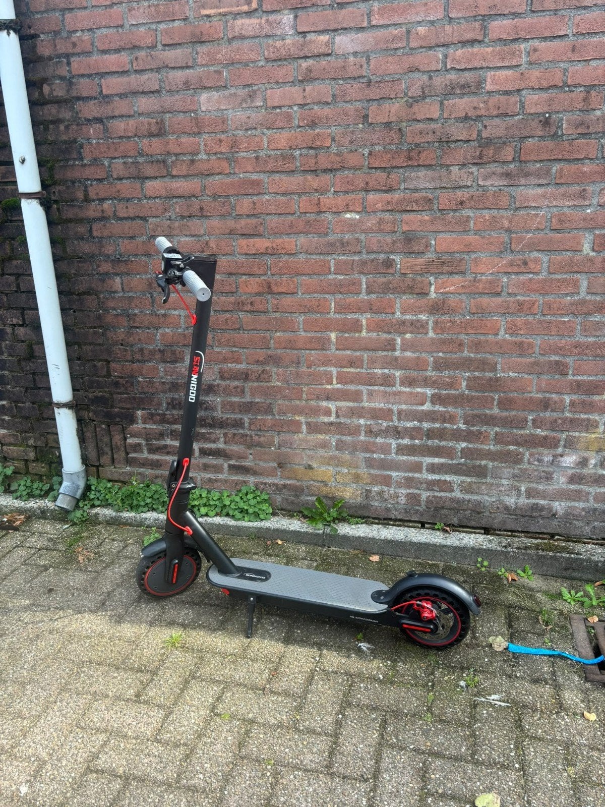 Gebruikte elektrische step - Goede staat, Ophalen of Verzenden, Gebruikt, Elektrische step (E-scooter), Skunigoo