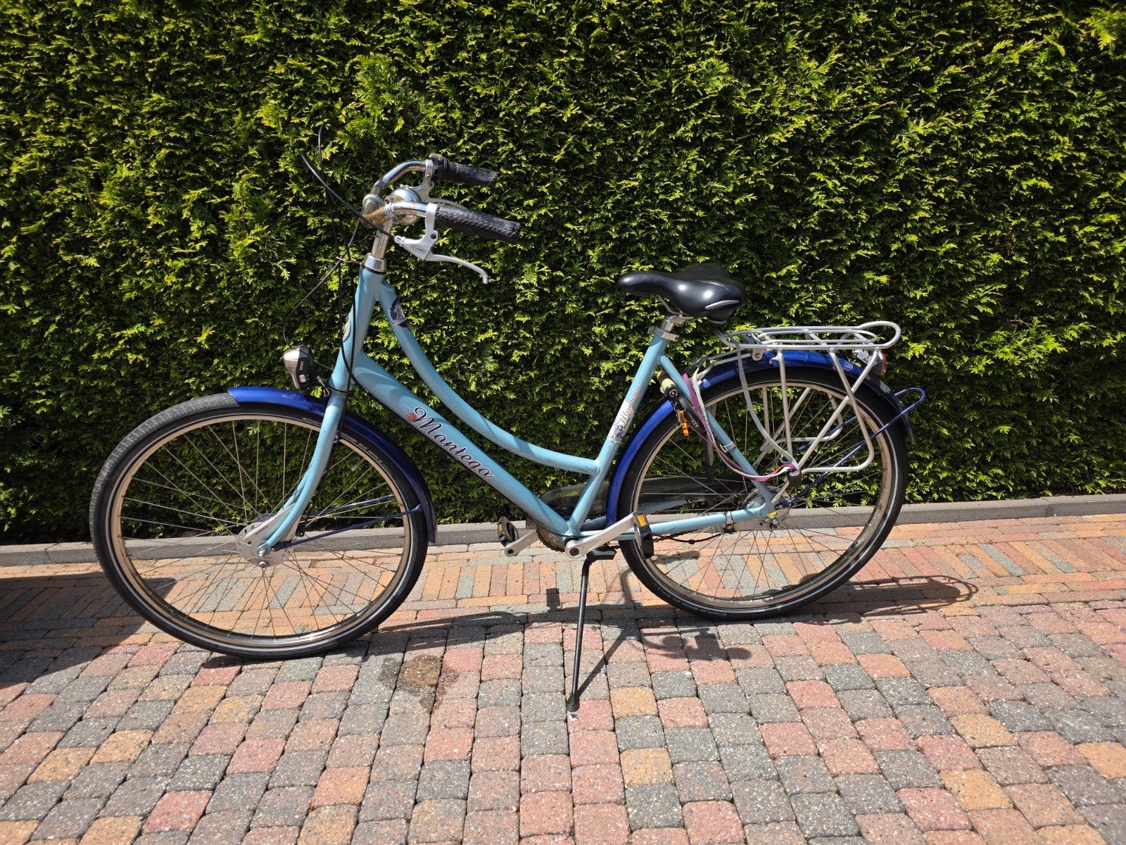 Blauwe Montega fiets met reservesleutel, dit weekend ophalen, Fietsen en Brommers, Fietsen | Dames | Damesfietsen, Ophalen, Gebruikt