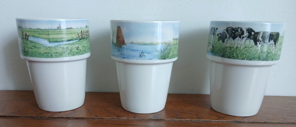Set van 3 melkbekers met aquarels van Wiebe van der Zee, Overige merken, Nieuw, Overige stijlen, Porselein