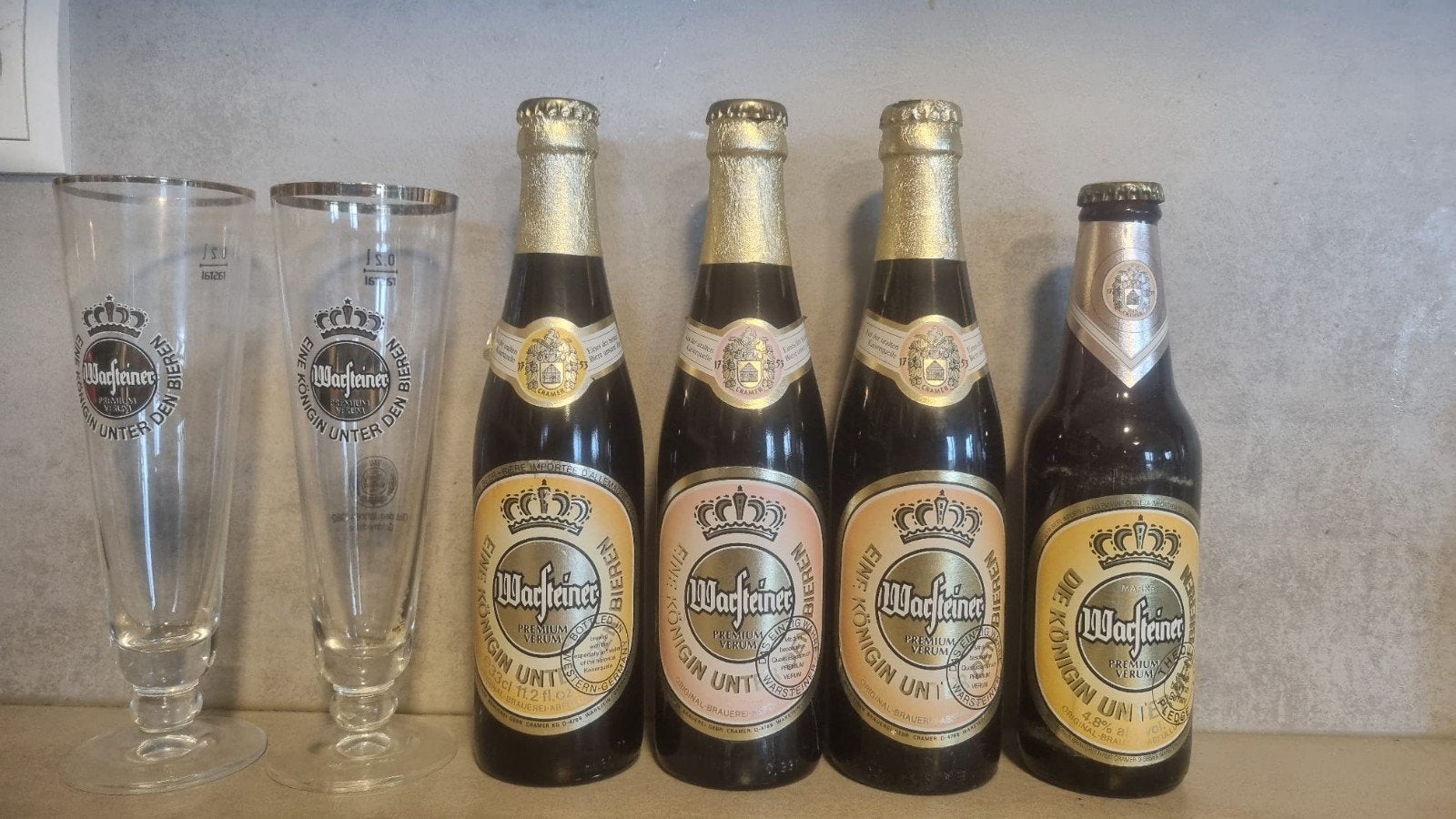 Warsteiner: export '83, 2x '85, export '98 & + 2 glazen, Verzamelen, Biermerken, Ophalen of Verzenden, Zo goed als nieuw, Flesje(s)