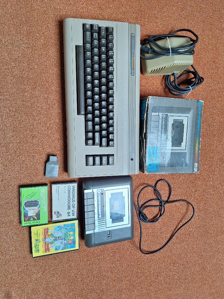 Commodore, Computers en Software, Vintage Computers, Verzenden, Commodore C 64