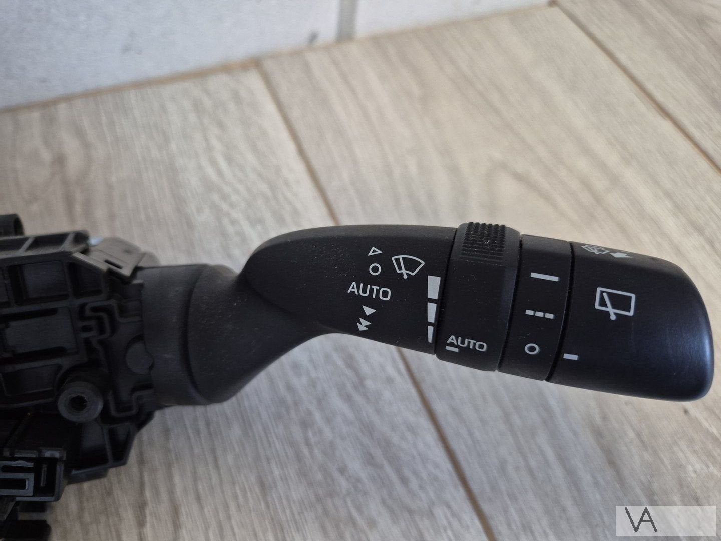 Toyota Yaris 4 2020 - 2025 kolomschakelaar met sleepring €50, Gebruikt, -, -, Ophalen of Verzenden