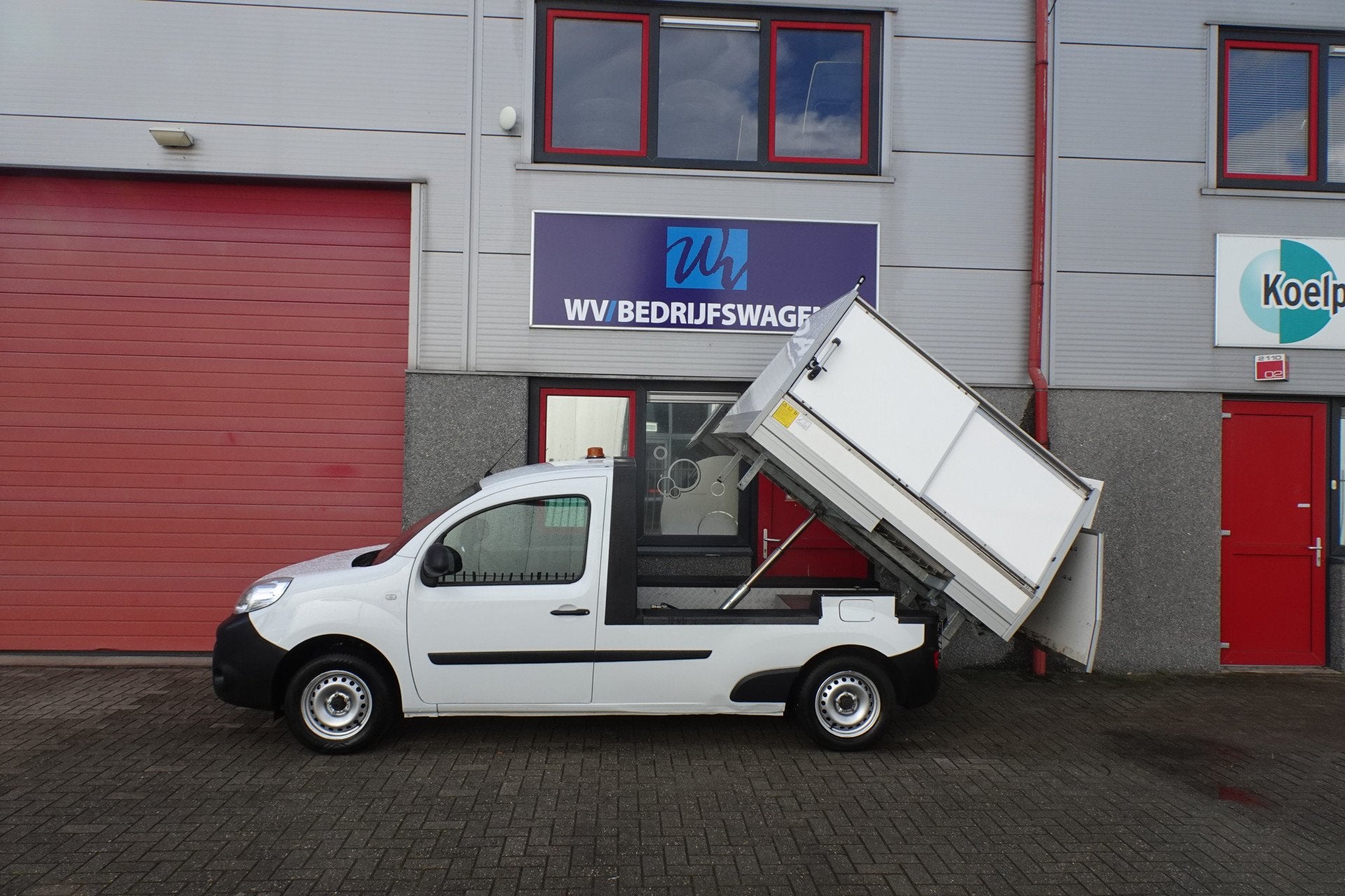 Renault Kangoo 1.5 Blue dCi 95 Comfort Maxi kipper / vuilcon, Voorwielaandrijving, Stof, Gebruikt, 4 cilinders