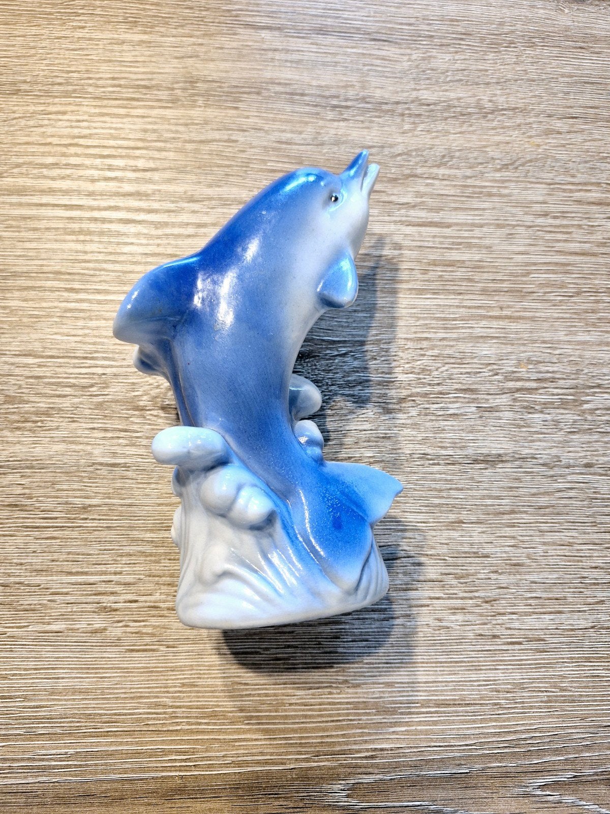 Vintage dolfijn beeldje/vaasje van keramiek, Huis en Inrichting, Vintage, Gebruikt, Blauw, Ophalen of Verzenden