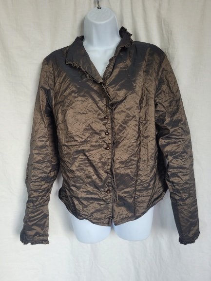 Gave ouderwetse glanzende blouse met roesjes mt 44, Carnaval, ., Maat 42/44 (L), Ophalen of Verzenden
