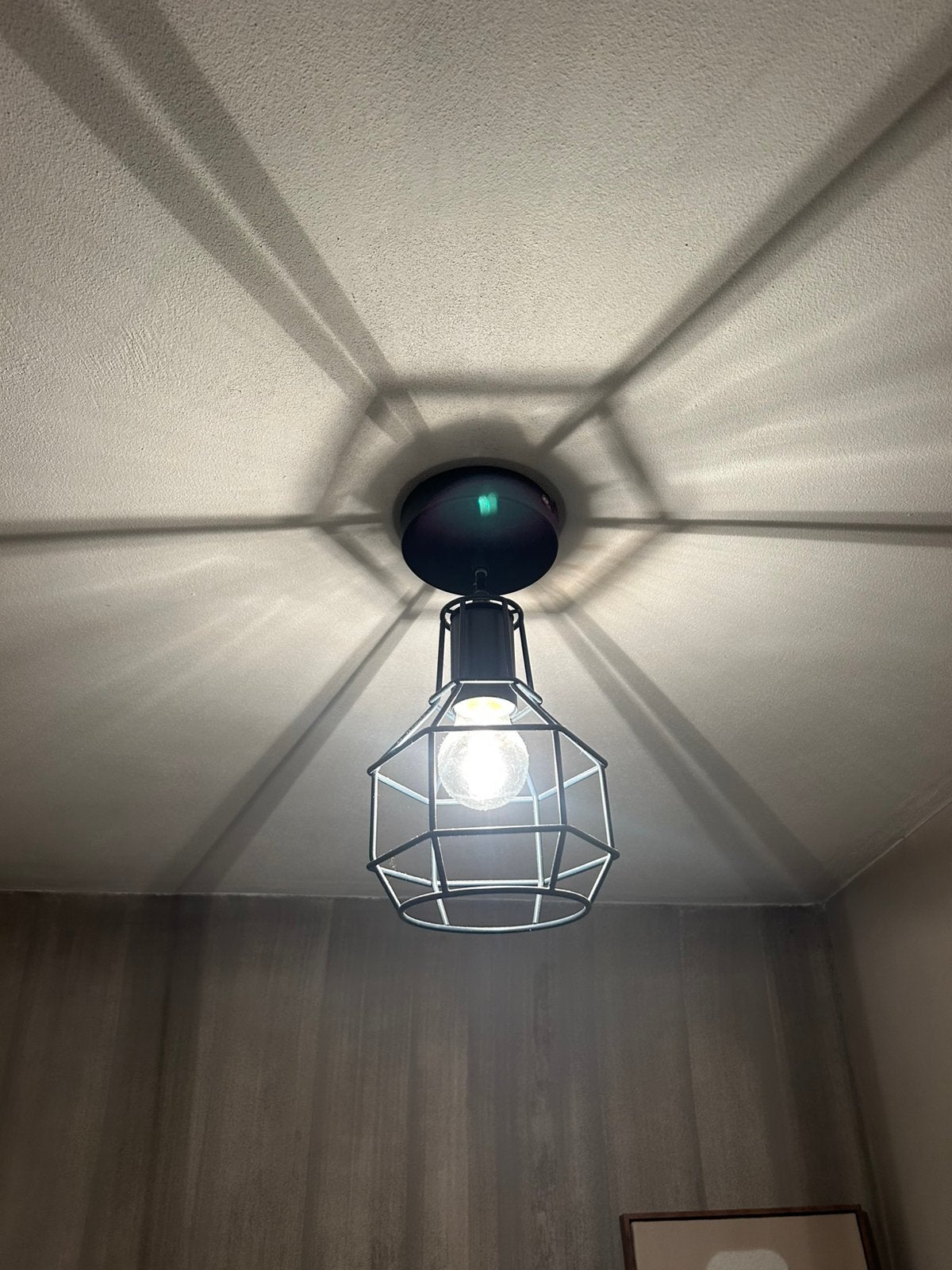 Mooie hanglamp doorsnee 14 cm, Huis en Inrichting, Lampen | Hanglampen, Ophalen, Zo goed als nieuw