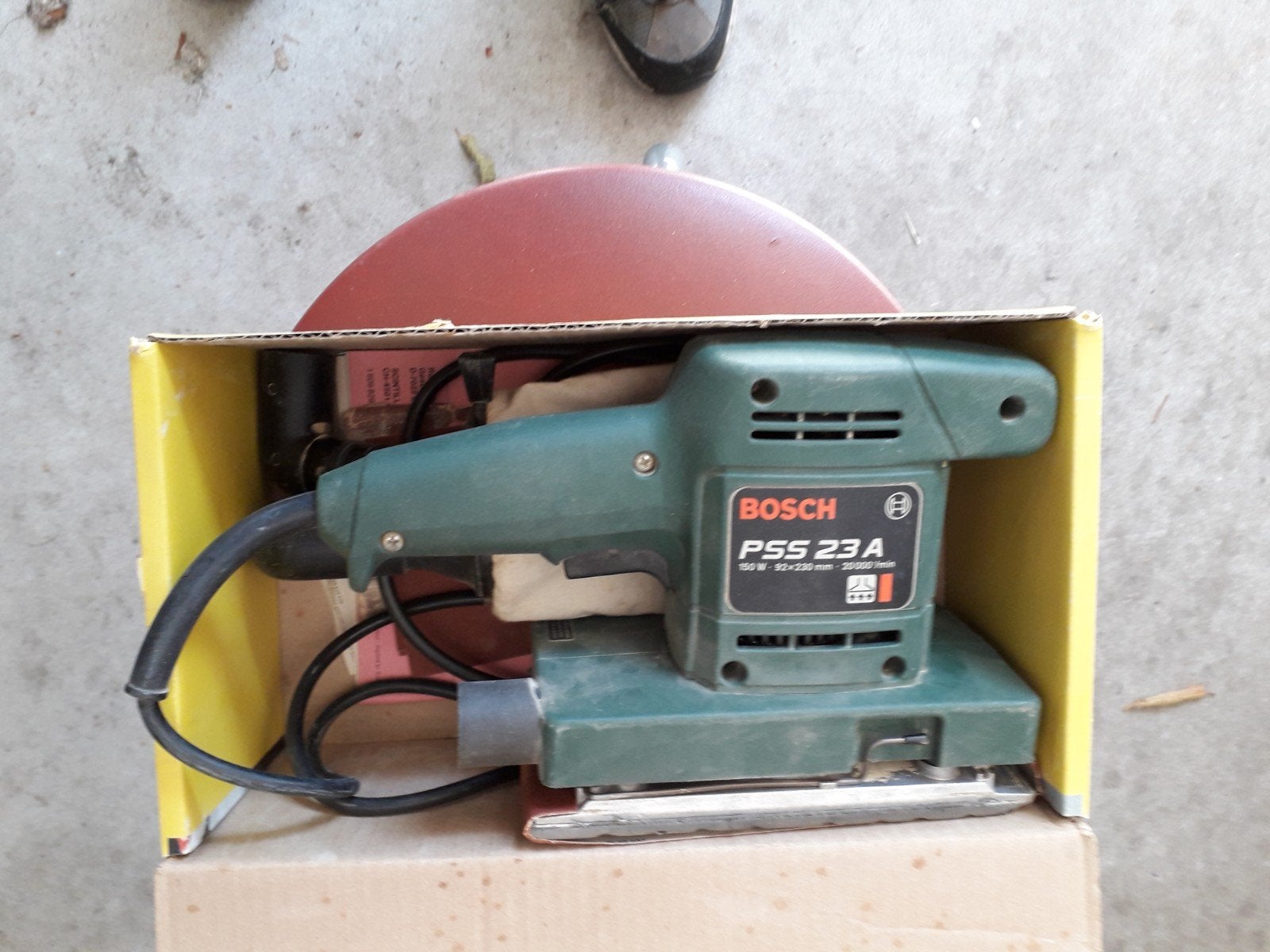 Bosch pss 23 a vlakschuurmachine, Ophalen, Zo goed als nieuw, Minder dan 600 watt, Vlakschuurmachine