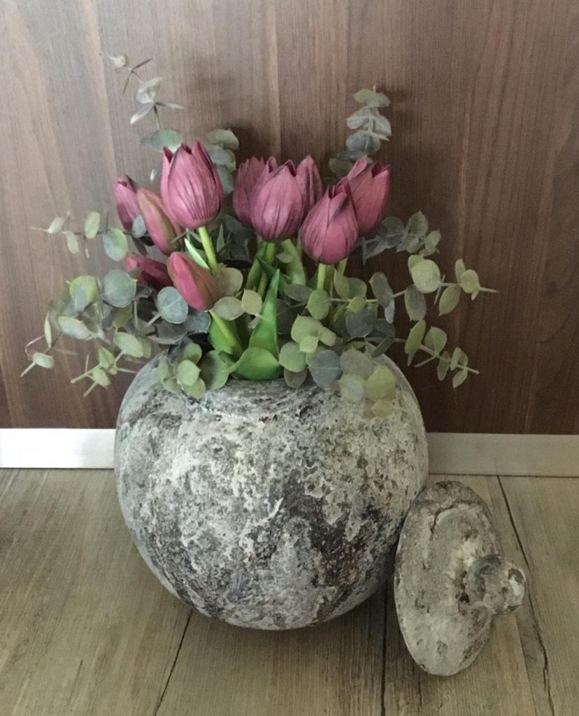 Pot met kunst tulpen, Ophalen, Zo goed als nieuw