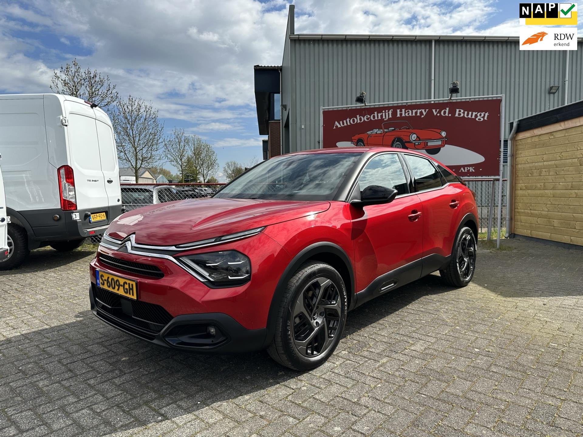 Citroen C4 1.2 Puretech Feel Pack Navigatie | Camera | Clima, Auto's, Stof, Gebruikt, 1199 cc, Met garantie (alle)