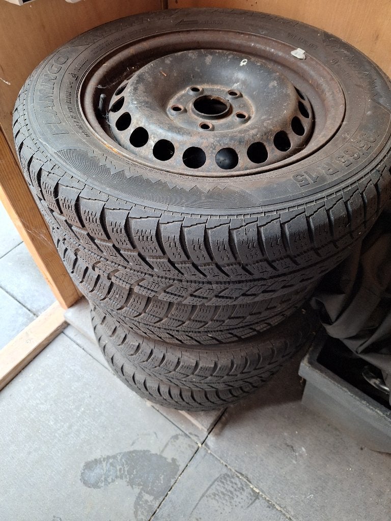 Winterbanden, Auto-onderdelen, Ophalen, 15 inch, Winterbanden, Band(en)
