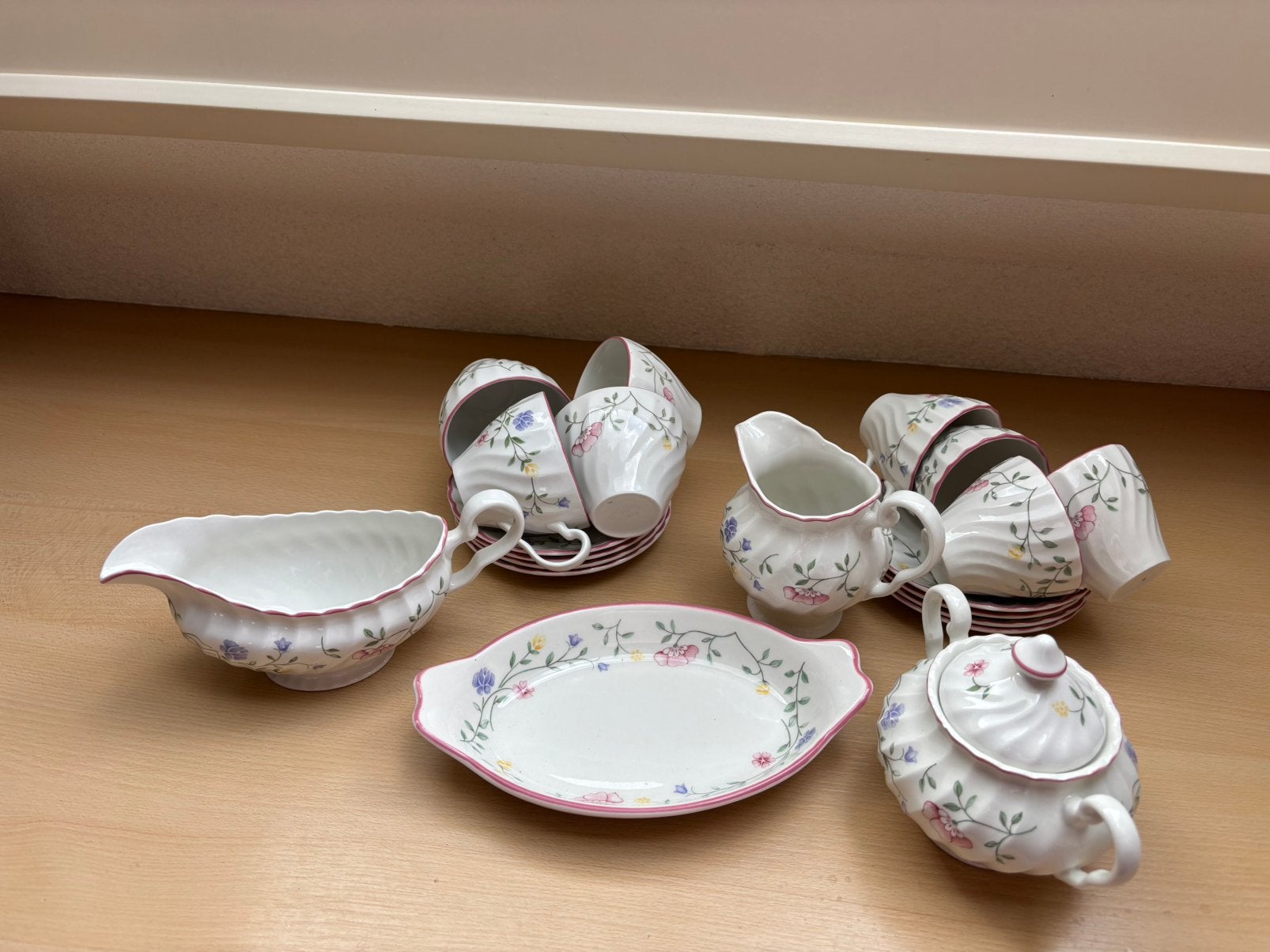 Te koop, onderdelen servies Johnson brothers Summer Chinz, Overige merken, Overige typen, Ophalen of Verzenden, Zo goed als nieuw
