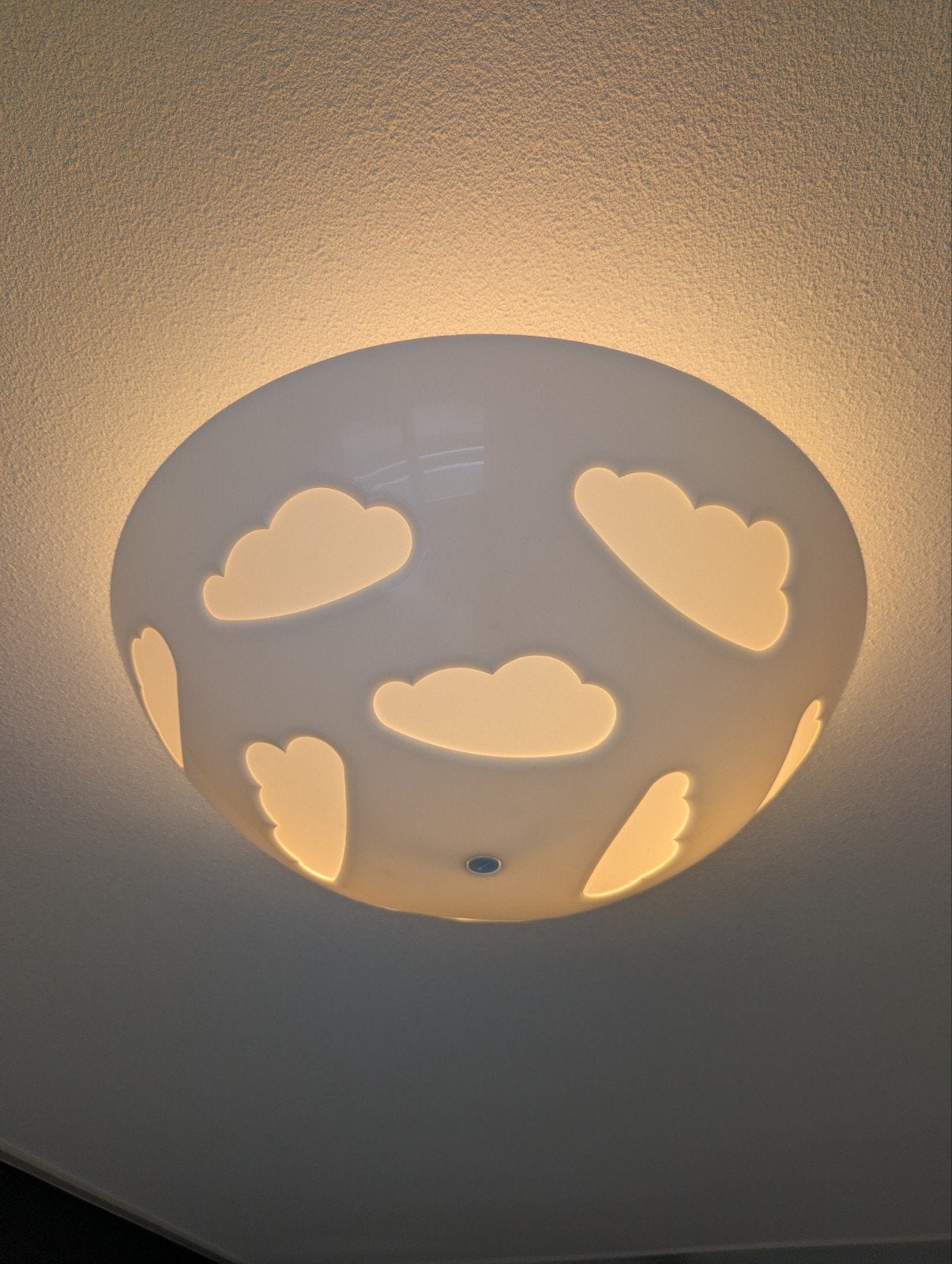 IKEA Skojig Plafondlamp - Zo goed als nieuw, Huis en Inrichting, Ophalen, Wit, Kunststof, IKEA