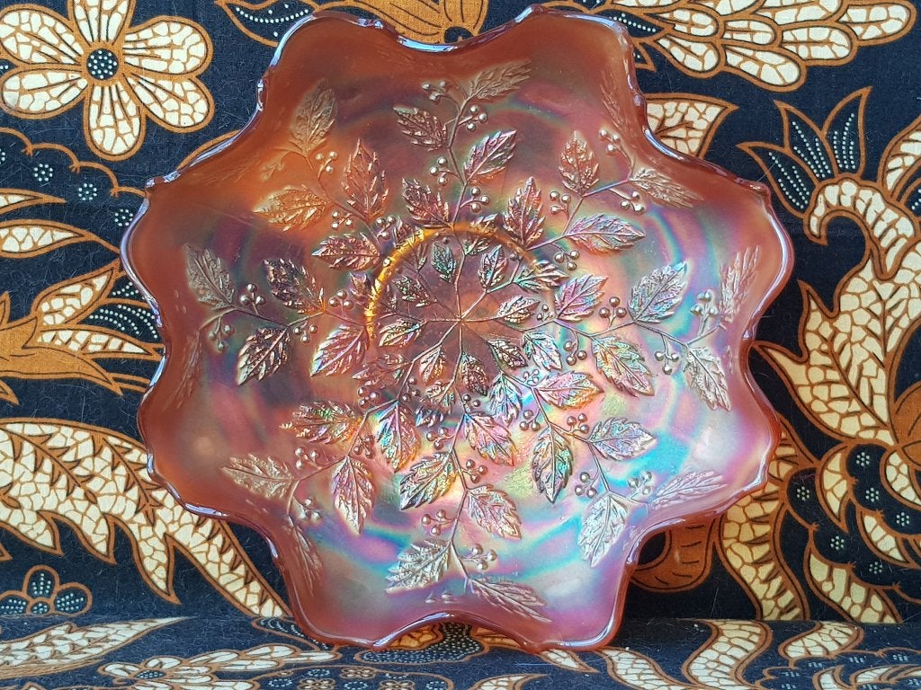 Antieke schaal uit Engeland van Carnival glas 22,5 cm., Antiek en Kunst, Antiek | Glas en Kristal, Ophalen of Verzenden