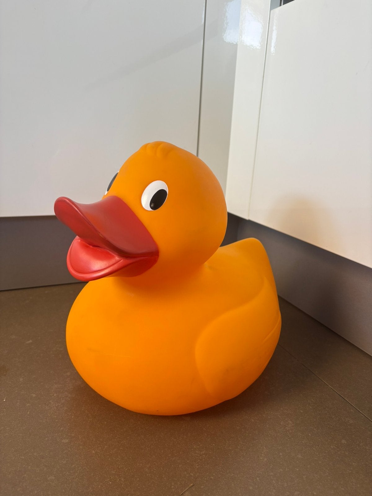 XL badeend buisnessrace duckrace Maastricht, Kinderen en Baby's, Speelgoed | Badspeelgoed, Ophalen of Verzenden