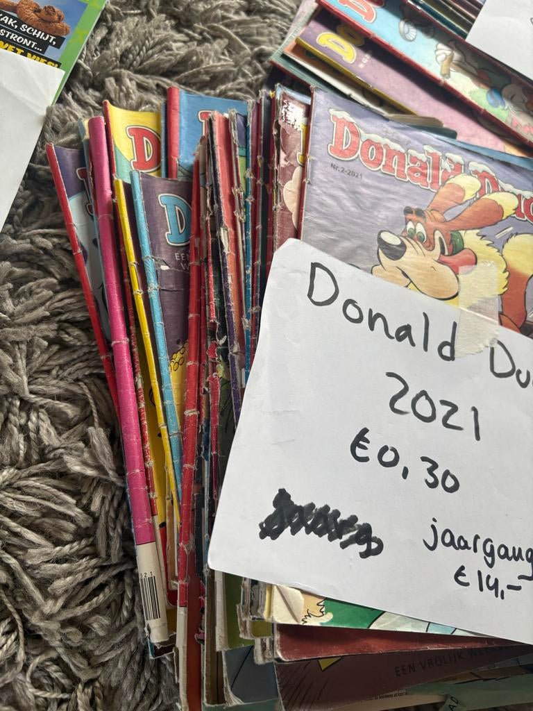Donald Duck Jaargang 2021 - Losse nummers en jaargang, Meerdere stripboeken, Ophalen of Verzenden, Gelezen