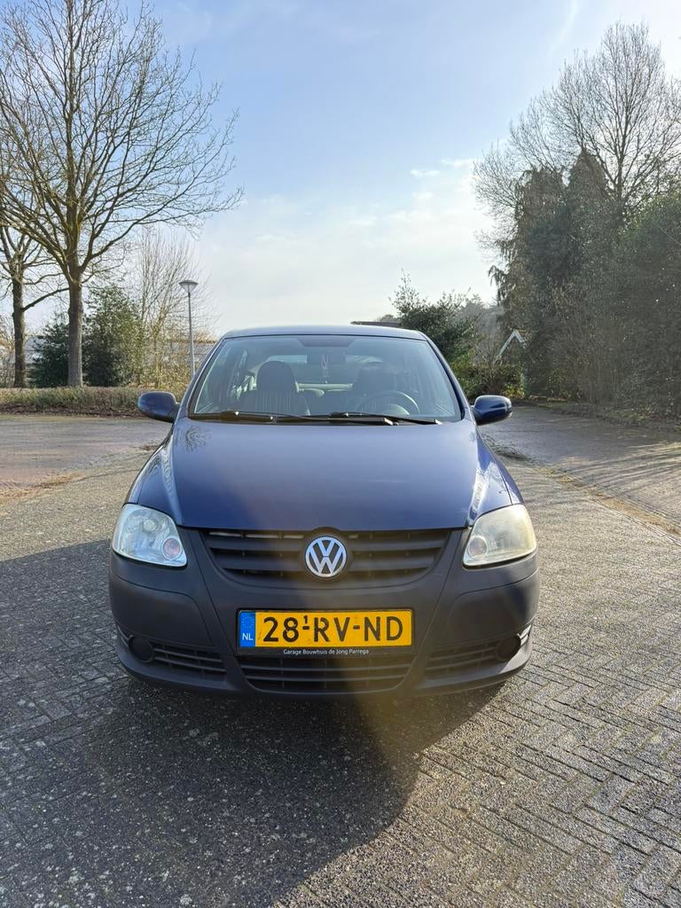 Volkswagen Fox 1.4 55KW 2005 Blauw NW APK (NAP), Auto's, Voorwielaandrijving, 15 km/l, 4 cilinders, Origineel Nederlands