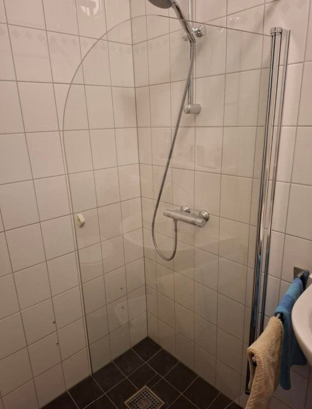 Beweegbare badwand, Ophalen, Zo goed als nieuw