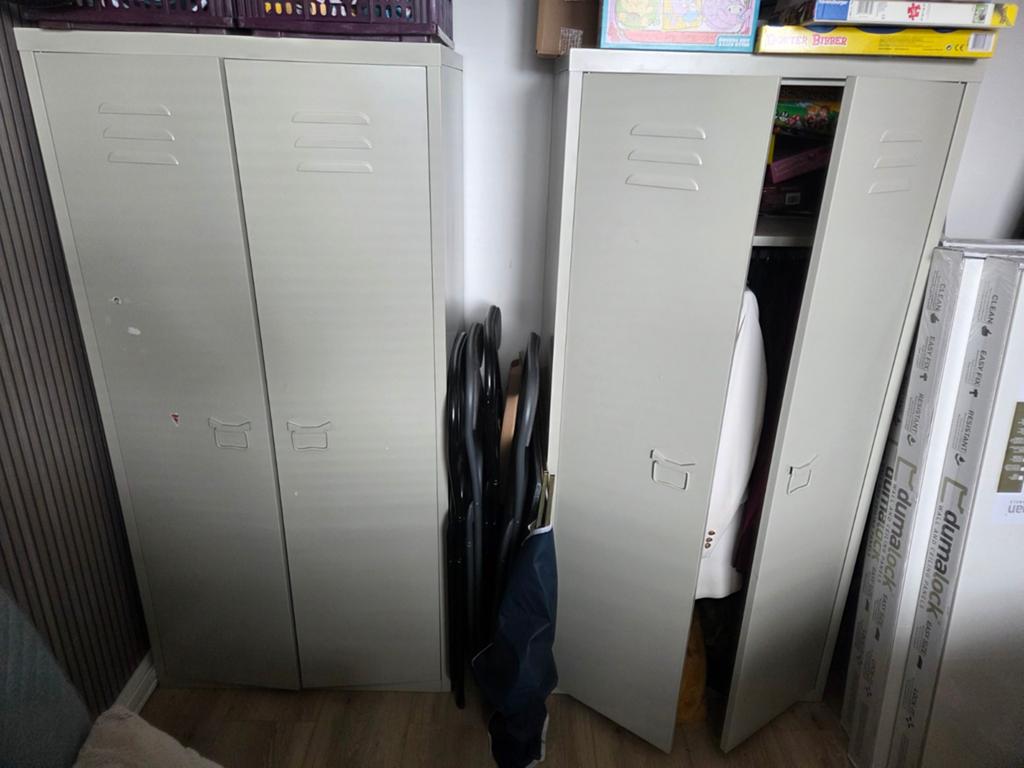 2x Locker kast met dubbele deuren, Ophalen, Gebruikt