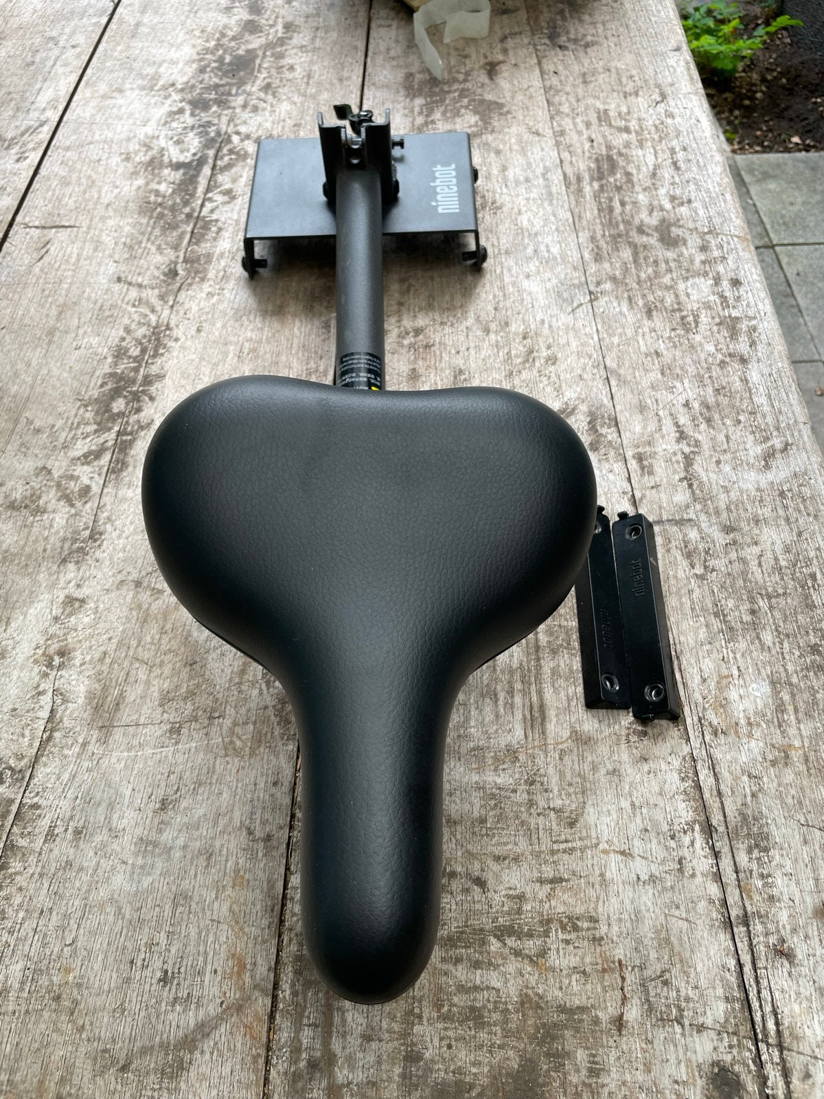 Zitje voor Segway Ninebot G30 / Max G30 - Slechts 1 seizoen, Elektrische fiets, Kunststof, Ophalen of Verzenden, Zo goed als nieuw