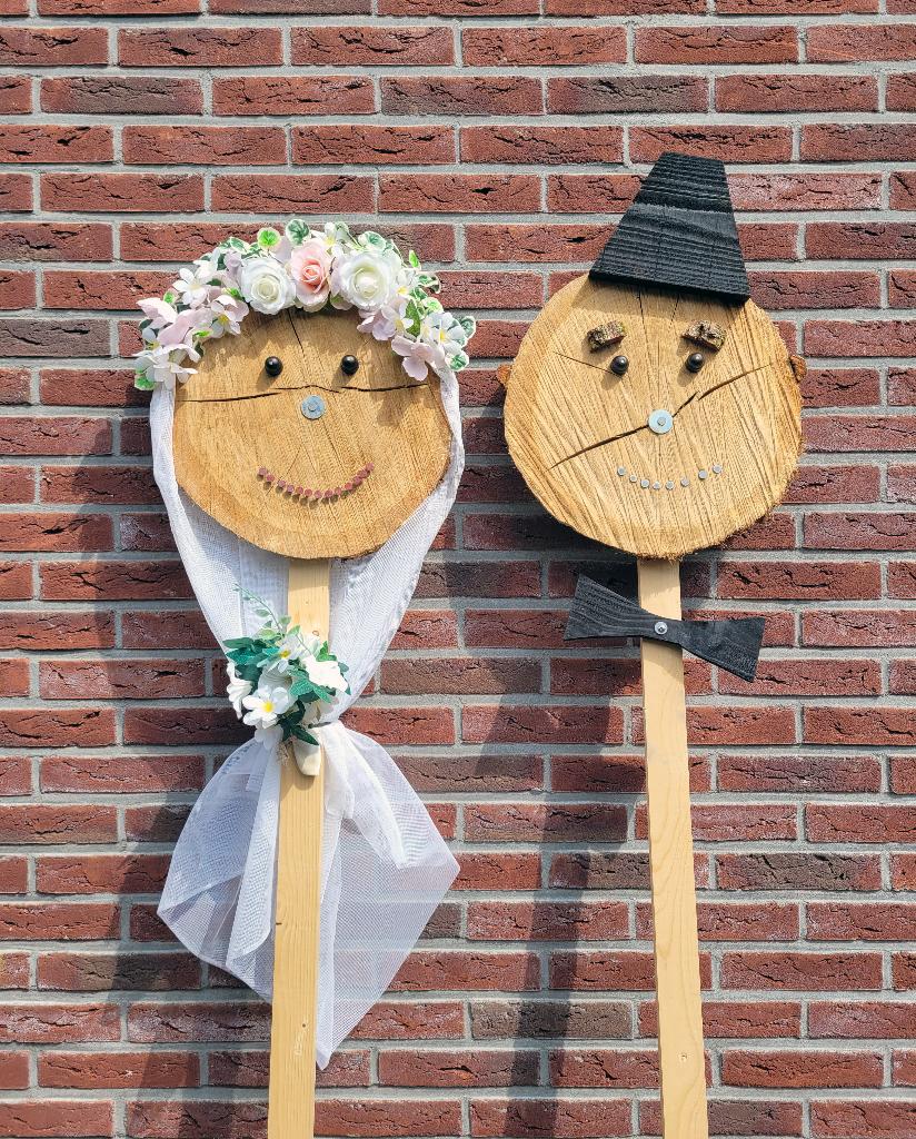 Houten bruidspaar, Ophalen, Gebruikt, Versiering, Geboorte of Huwelijk