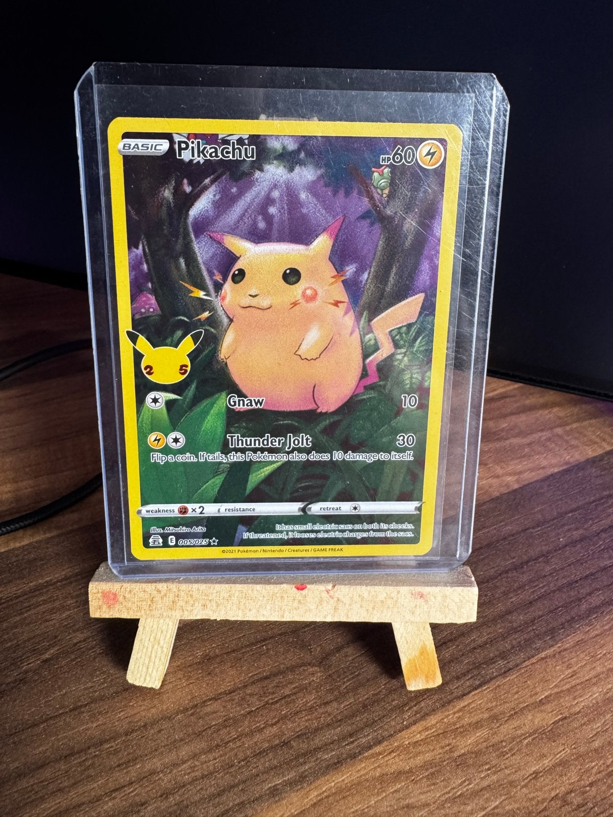 Pokémon Kaarten: Pikachu, Charizard GX, Mimikyu, Ophalen of Verzenden, Zo goed als nieuw, Meerdere kaarten