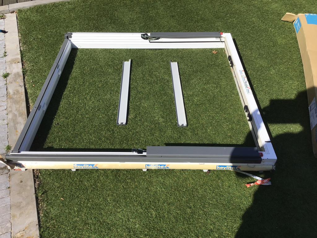 Teab moet weg dit weekend, Doe-het-zelf en Verbouw, Glas en Ramen, Ophalen, Minder dan 80 cm, 120 tot 160 cm, Nieuw