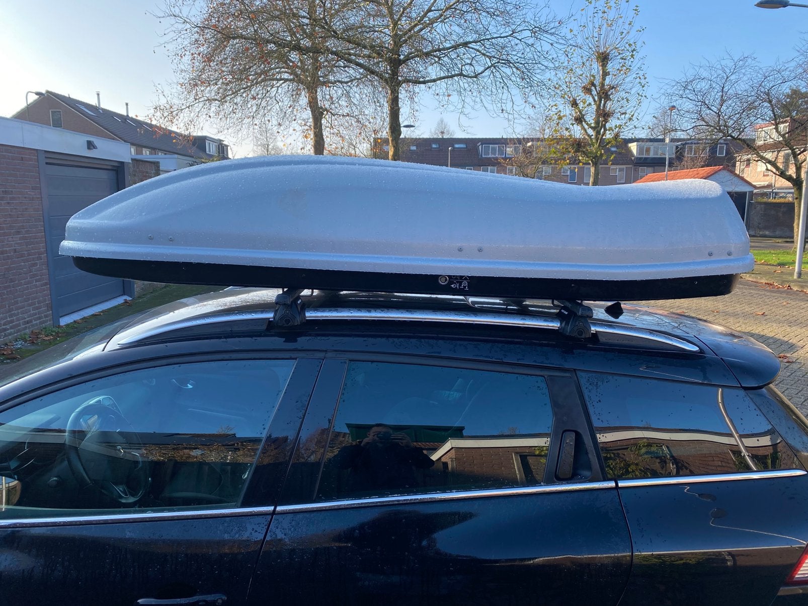 Dakkoffer skibox 600L te huur, Ophalen, Zo goed als nieuw