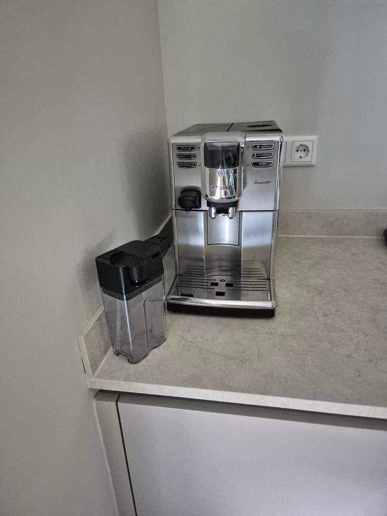 Saeco incanto Philips koffiemachine met melkkan, Witgoed en Apparatuur, Koffiezetapparaten, Ophalen, Gebruikt, Koffiemachine, Koffiebonen