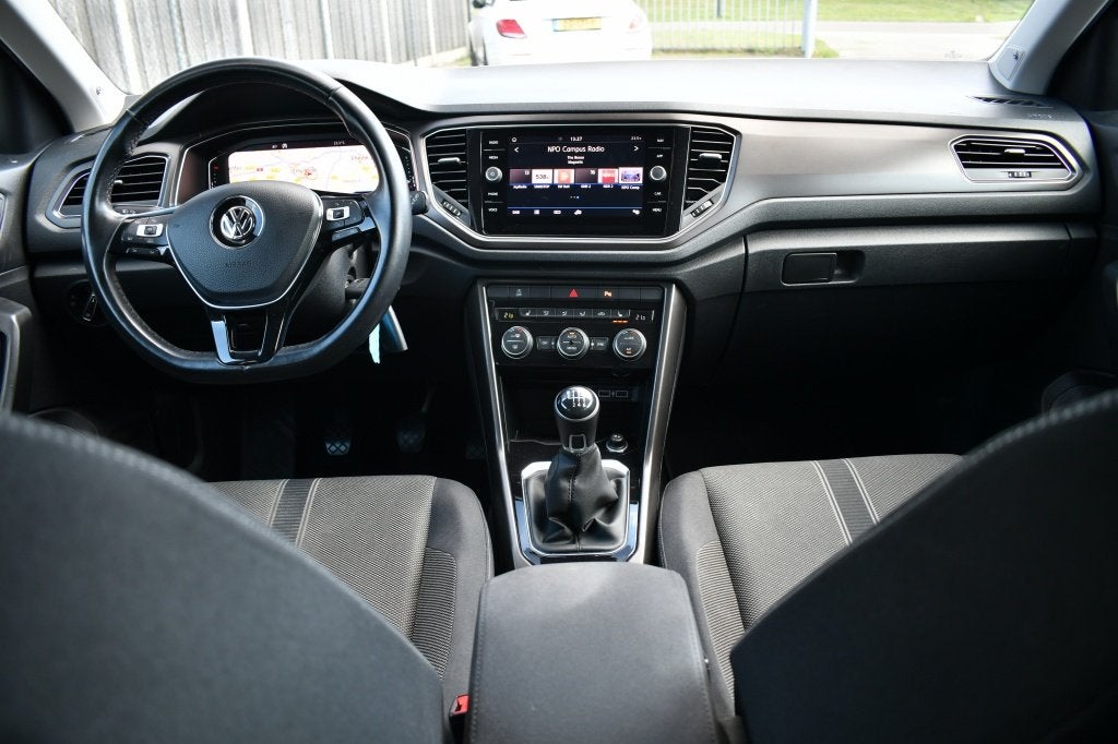 Volkswagen T-Roc 1.0 TSI Style ACC | VIRTUAL | BEATS AUDIO |, Auto's, Volkswagen, Stof, Gebruikt, Euro 6, 116 pk