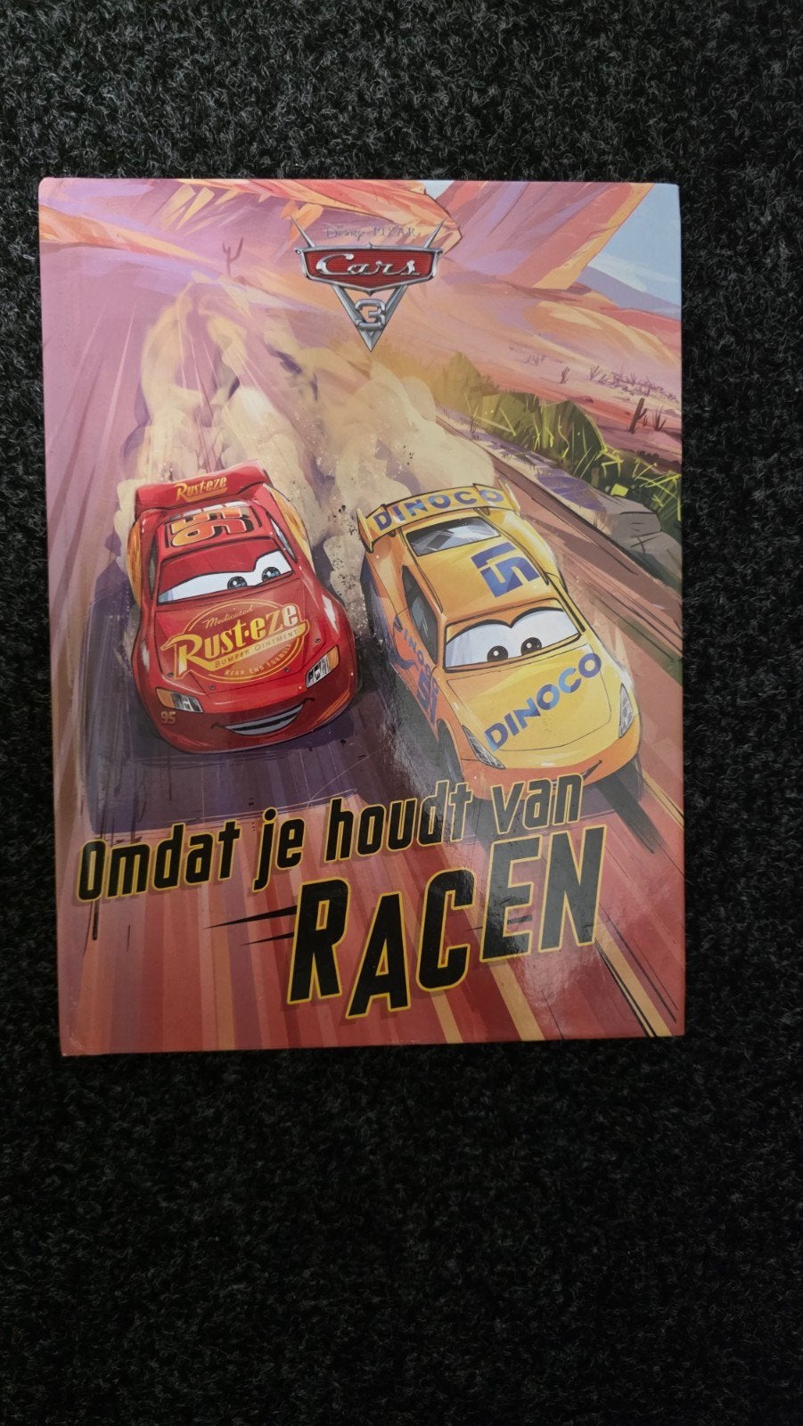 Disney Cars: Omdat je houdt van racen - Voorleesboek, Fictie algemeen, Jongen of Meisje, Nieuw, Ophalen of Verzenden