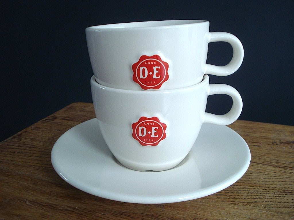 DE Douwe Egberts koffie 2x kop en 1x schotel, Ophalen of Verzenden, Zo goed als nieuw, Overige stijlen, Kop(pen) en/of Schotel(s)