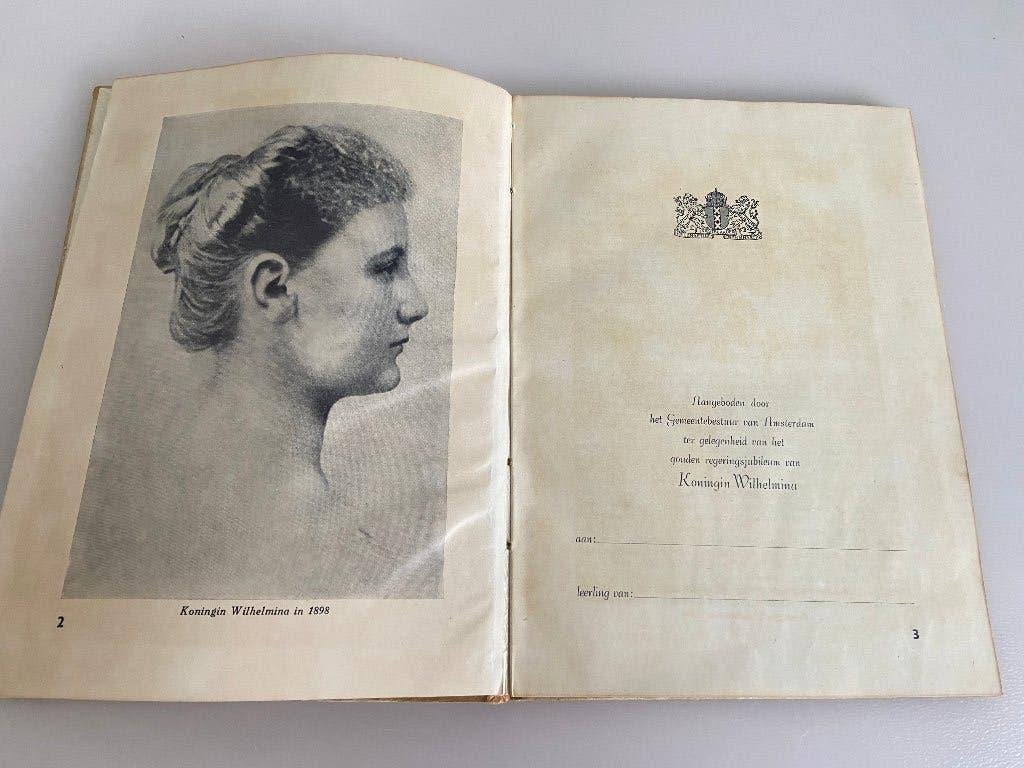 Oud Boekje Koningin Wilhelmina 1898-1948, Ophalen of Verzenden, Gebruikt, Nederland, Tijdschrift of Boek