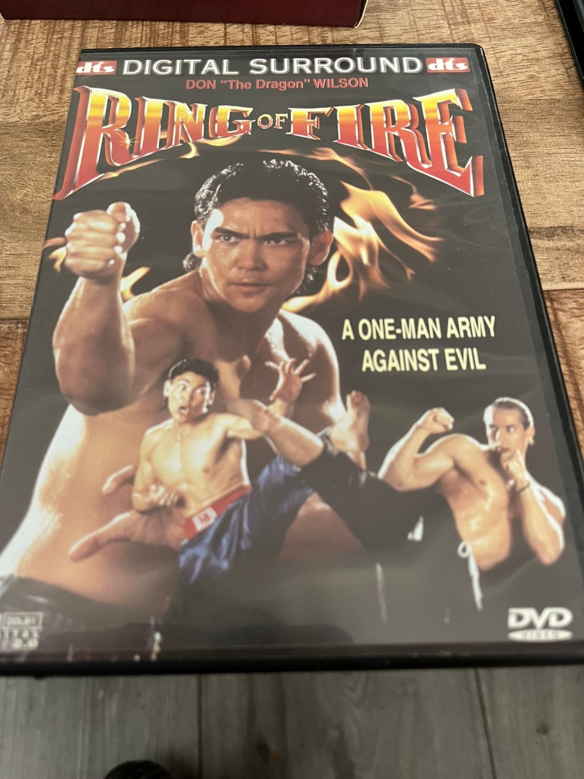 Ring of fire, Vanaf 16 jaar, Ophalen of Verzenden, Zo goed als nieuw
