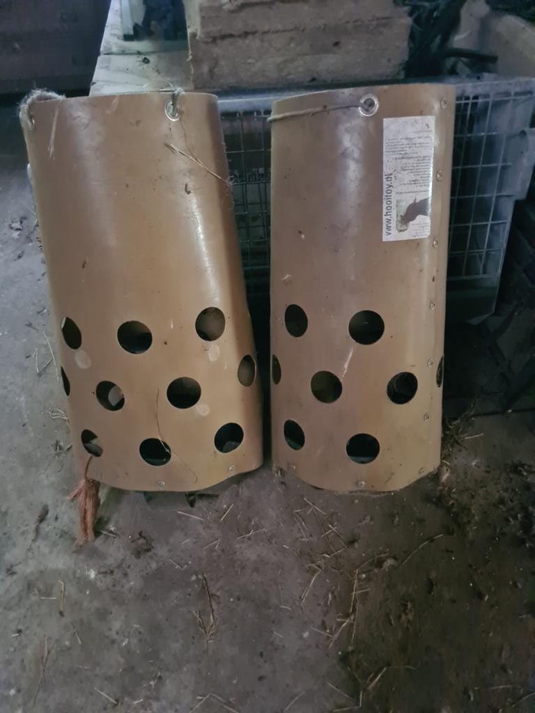 2 x Hooitoy, Dieren en Toebehoren, Ophalen, Gebruikt, Overige soorten