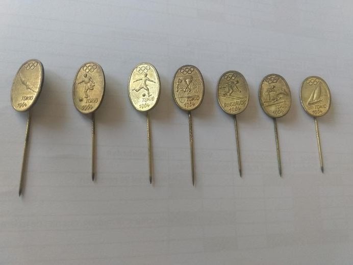 7 Speldjes Olympische spelen 1964 in Tokio en Innsbruck, Verzamelen, Ophalen of Verzenden, Zo goed als nieuw, Overige typen