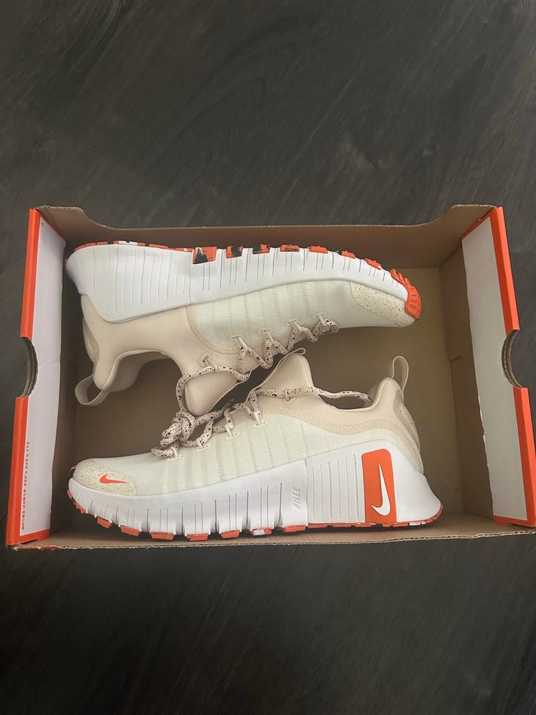Nike Free Metcon 6 - Dames Sportschoenen, Kleding | Dames, Schoenen, Nieuw, Ophalen of Verzenden, Wit, Sportschoenen