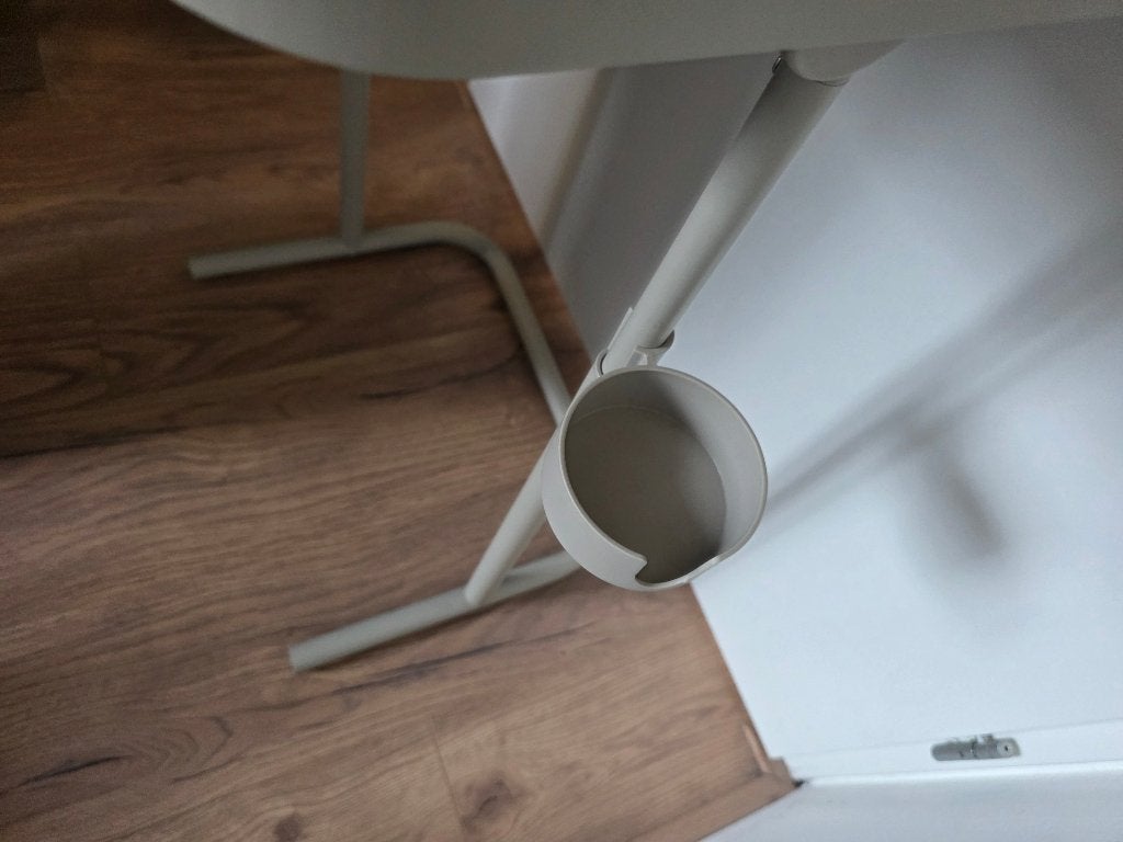 IKEA BJÖRKÅSEN laptoptafel - verstelbaar met bekerhouder, Ophalen, In hoogte verstelbaar