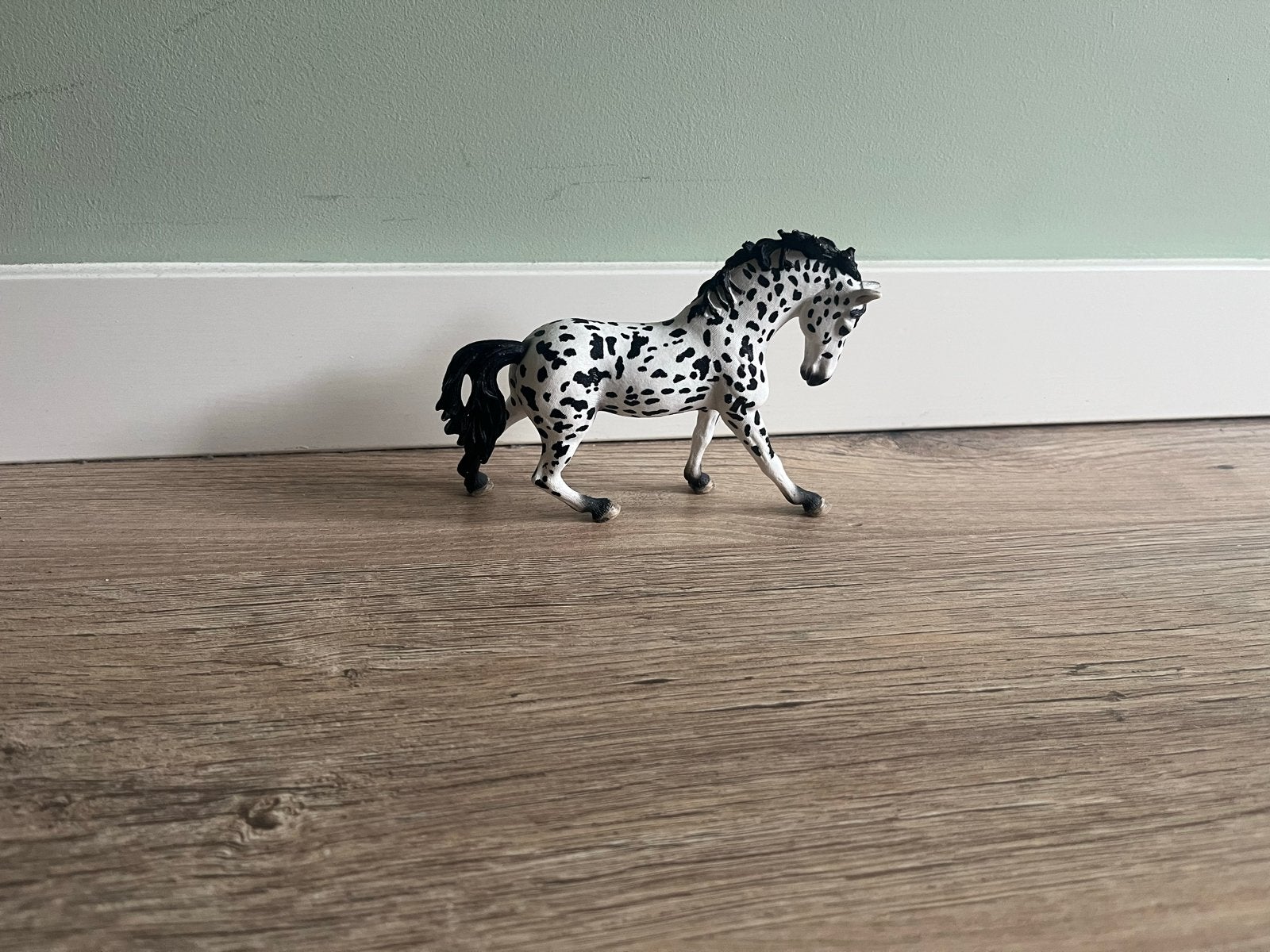 Schleich paard Appaloosa merrie (veulen apart verkrijgbaar), Ophalen of Verzenden, Zo goed als nieuw