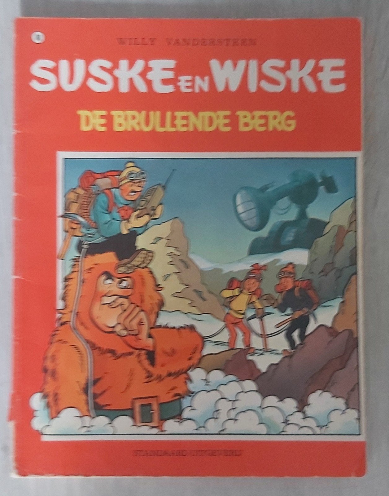 Suske en Wiske - De Brullende Berg (softcover), Ophalen of Verzenden, Gelezen