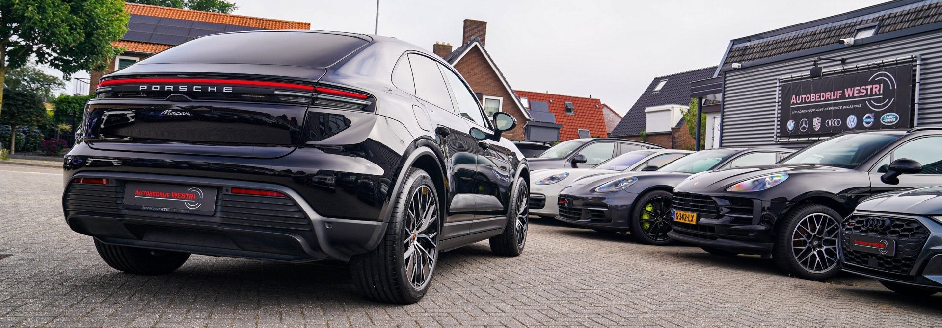 Porsche Macan 100 kWh 4 | Camera | Panorama Dak | Groen Lede, Automaat, Dealer onderhouden, Gebruikt, 23 min