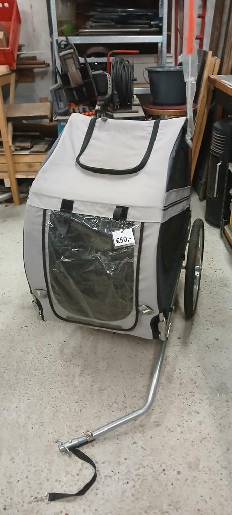 Honden fietskar, Ophalen, Hondenkar